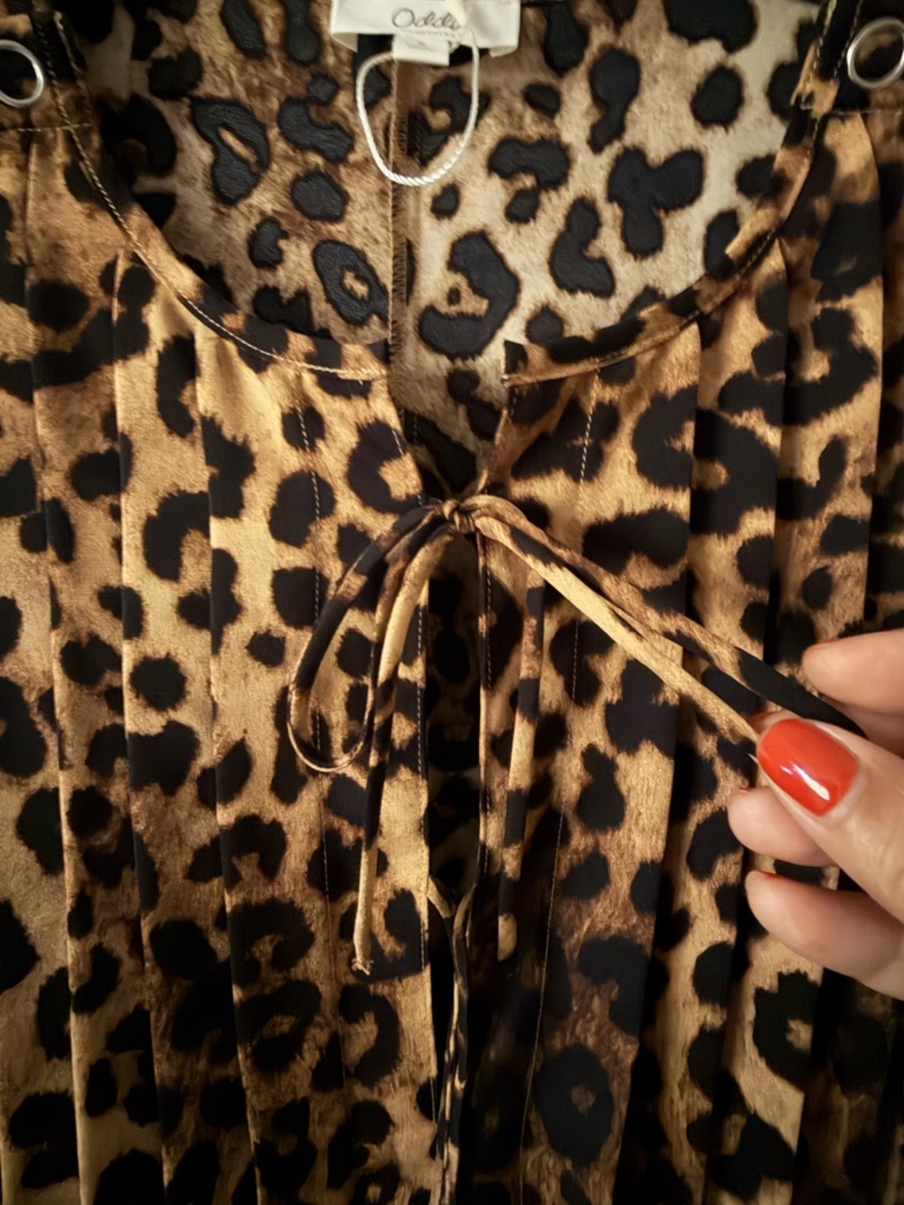 Sleeveless Leopard-Print Romper with Front Tie - Tan & Black - Picture 10 of 15
